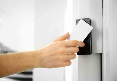 30 Drawbacks of Key Card Systems